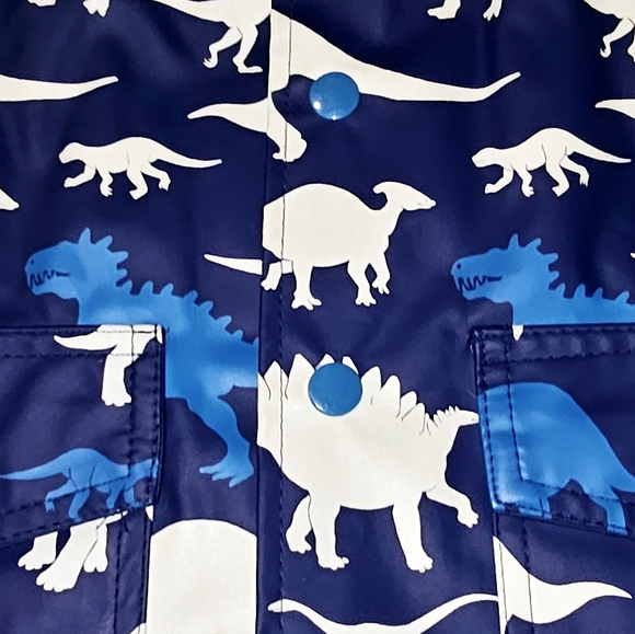 *NWOT* Hatley Boys Real Dinosaurs Color-Changing Button Up Raincoat - Picture 7 of 13